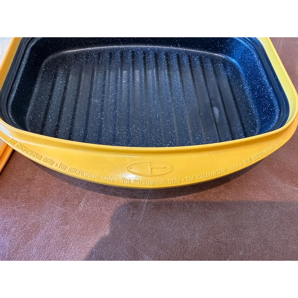 Range Mate Yellow Non-Stick Microwave Grill Pan Cooker Vtg